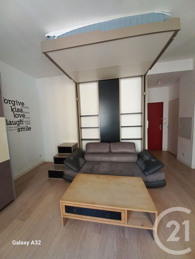 Appartement Studio à louer - 1 pièce - 34.16 m2 - MARSEILLE - 13002 - PROVENCE-ALPES-COTE-D-AZUR - Century 21 Longchamp Immobilier