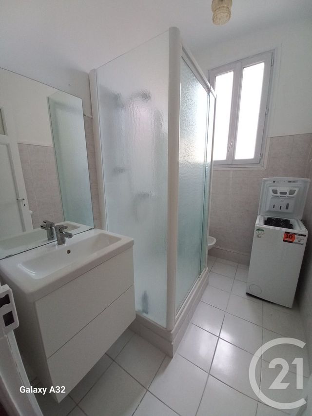 Appartement F3 bis à louer - 3 pièces - 95.0 m2 - MARSEILLE - 13004 - PROVENCE-ALPES-COTE-D-AZUR - Century 21 Longchamp Immobilier