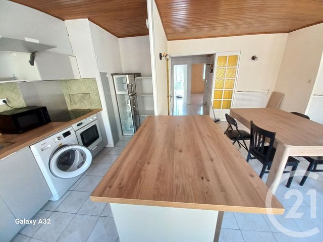 Appartement F3 à louer - 3 pièces - 62.56 m2 - MARSEILLE - 13004 - PROVENCE-ALPES-COTE-D-AZUR - Century 21 Longchamp Immobilier