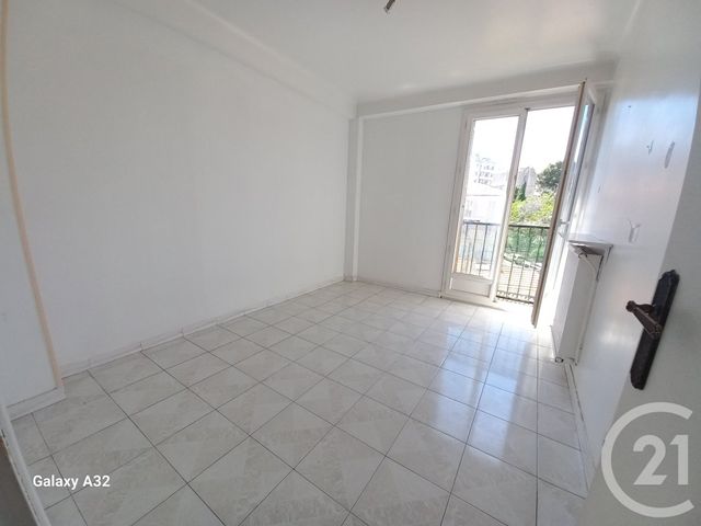 Appartement F3 à louer - 3 pièces - 62.56 m2 - MARSEILLE - 13004 - PROVENCE-ALPES-COTE-D-AZUR - Century 21 Longchamp Immobilier