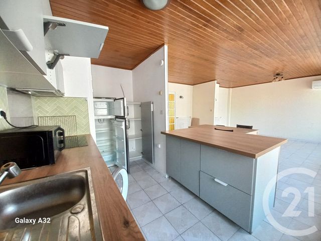 Appartement F3 à louer - 3 pièces - 62.56 m2 - MARSEILLE - 13004 - PROVENCE-ALPES-COTE-D-AZUR - Century 21 Longchamp Immobilier