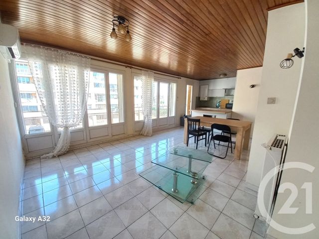 Appartement F3 à louer MARSEILLE