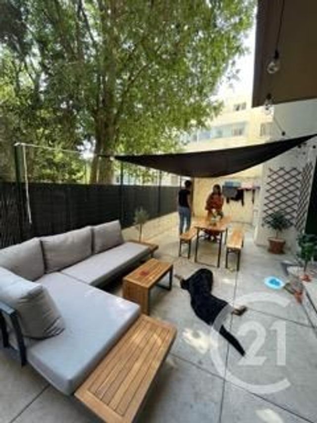 Appartement Chambre à louer - 1 pièce - 11.0 m2 - MARSEILLE - 13004 - PROVENCE-ALPES-COTE-D-AZUR - Century 21 Longchamp Immobilier