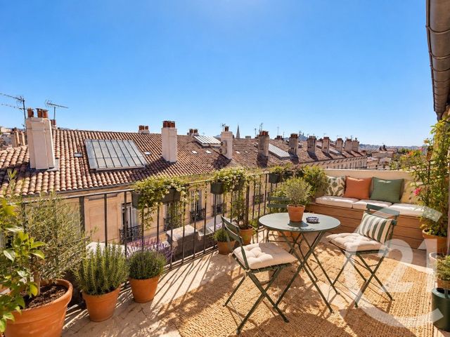 Appartement T3 à vendre - 3 pièces - 66.24 m2 - MARSEILLE - 13001 - PROVENCE-ALPES-COTE-D-AZUR - Century 21 Longchamp Immobilier