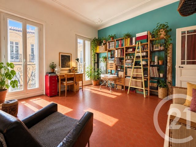 Appartement T3 à vendre - 3 pièces - 66.24 m2 - MARSEILLE - 13001 - PROVENCE-ALPES-COTE-D-AZUR - Century 21 Longchamp Immobilier