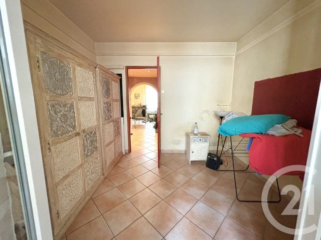 Appartement T2 à vendre - 2 pièces - 45.2 m2 - MARSEILLE - 13005 - PROVENCE-ALPES-COTE-D-AZUR - Century 21 Longchamp Immobilier