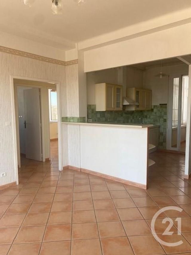 Appartement F3 à louer - 3 pièces - 66.06 m2 - MARSEILLE - 13004 - PROVENCE-ALPES-COTE-D-AZUR - Century 21 Longchamp Immobilier