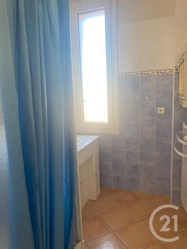 Appartement F3 à louer - 3 pièces - 66.06 m2 - MARSEILLE - 13004 - PROVENCE-ALPES-COTE-D-AZUR - Century 21 Longchamp Immobilier