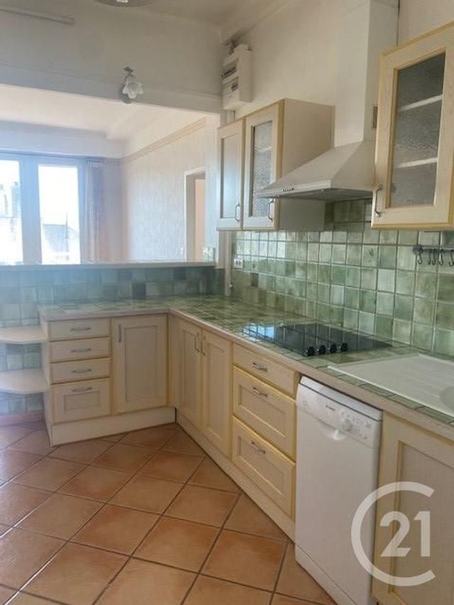 Appartement F3 à louer - 3 pièces - 66.06 m2 - MARSEILLE - 13004 - PROVENCE-ALPES-COTE-D-AZUR - Century 21 Longchamp Immobilier