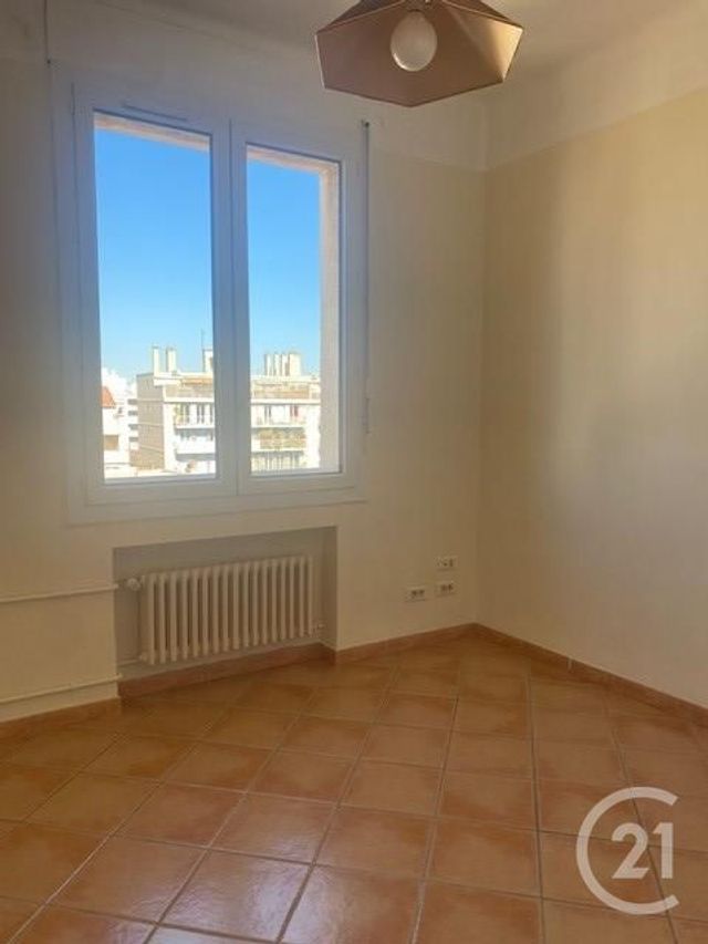 Appartement F3 à louer - 3 pièces - 66.06 m2 - MARSEILLE - 13004 - PROVENCE-ALPES-COTE-D-AZUR - Century 21 Longchamp Immobilier