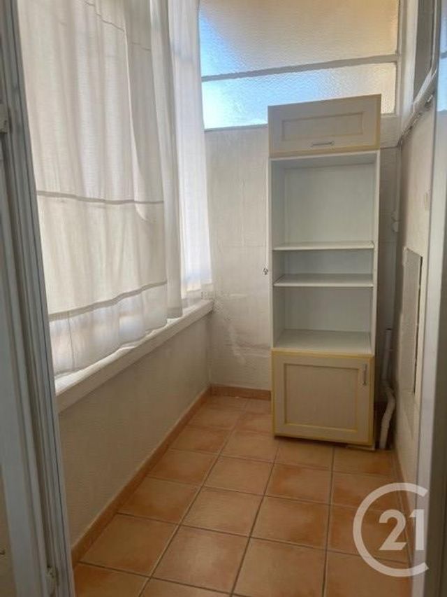 Appartement F3 à louer - 3 pièces - 66.06 m2 - MARSEILLE - 13004 - PROVENCE-ALPES-COTE-D-AZUR - Century 21 Longchamp Immobilier