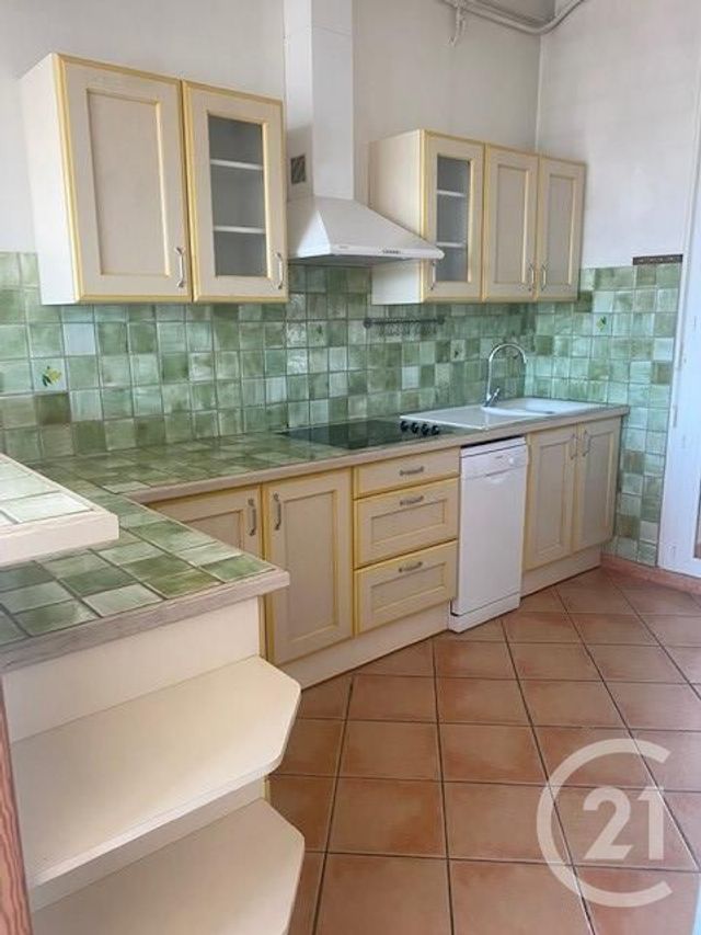 Appartement F3 à louer - 3 pièces - 66.06 m2 - MARSEILLE - 13004 - PROVENCE-ALPES-COTE-D-AZUR - Century 21 Longchamp Immobilier