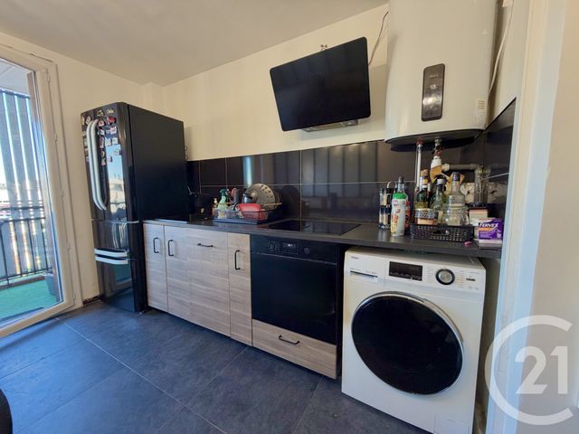 Appartement T4 à vendre - 4 pièces - 82.0 m2 - MARSEILLE - 13014 - PROVENCE-ALPES-COTE-D-AZUR - Century 21 Longchamp Immobilier