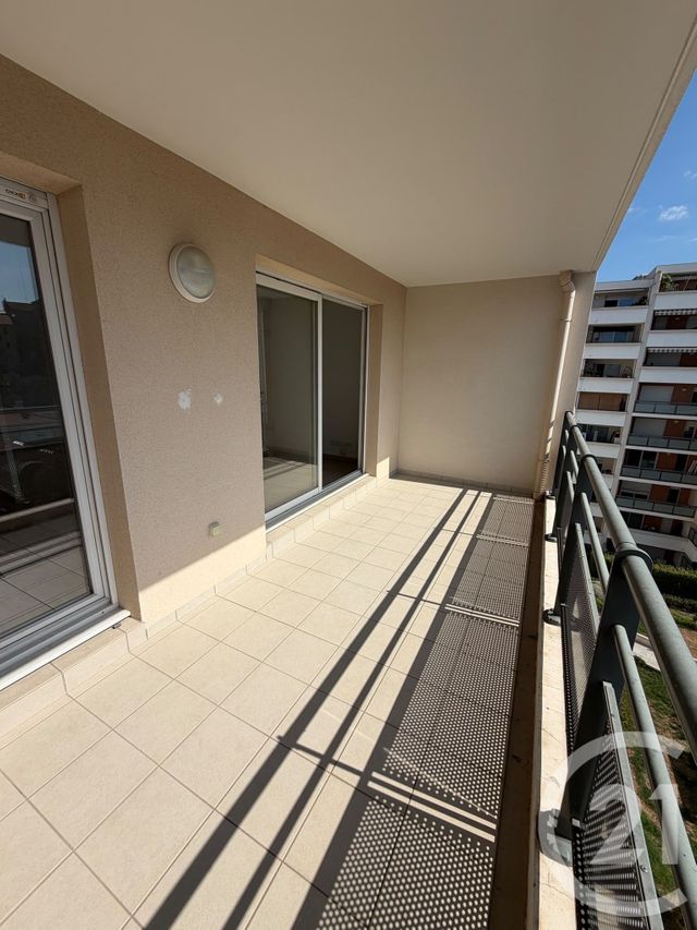 Appartement T3 à vendre - 3 pièces - 65.44 m2 - MARSEILLE - 13004 - PROVENCE-ALPES-COTE-D-AZUR - Century 21 Longchamp Immobilier