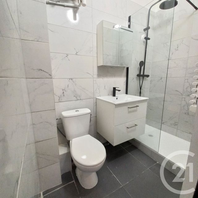 Appartement F2 à louer - 2 pièces - 42.95 m2 - MARSEILLE - 13013 - PROVENCE-ALPES-COTE-D-AZUR - Century 21 Longchamp Immobilier