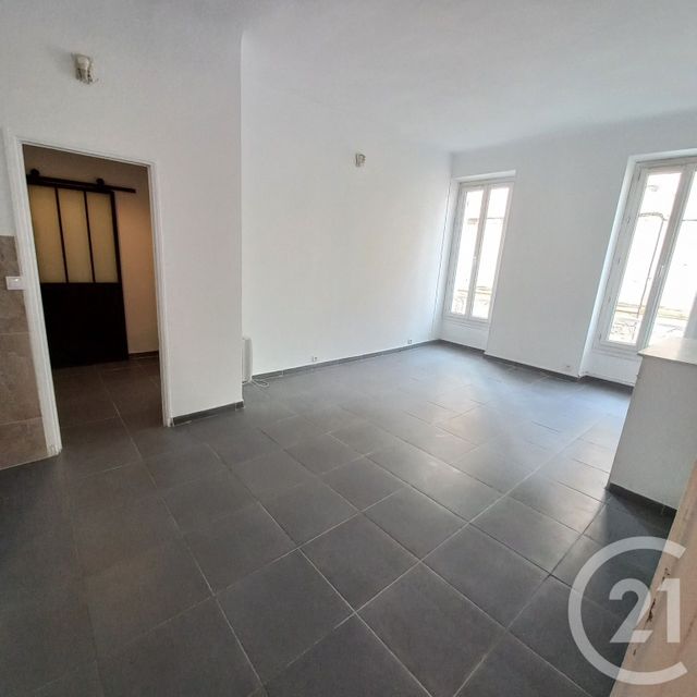 Appartement F2 à louer - 2 pièces - 42.95 m2 - MARSEILLE - 13013 - PROVENCE-ALPES-COTE-D-AZUR - Century 21 Longchamp Immobilier